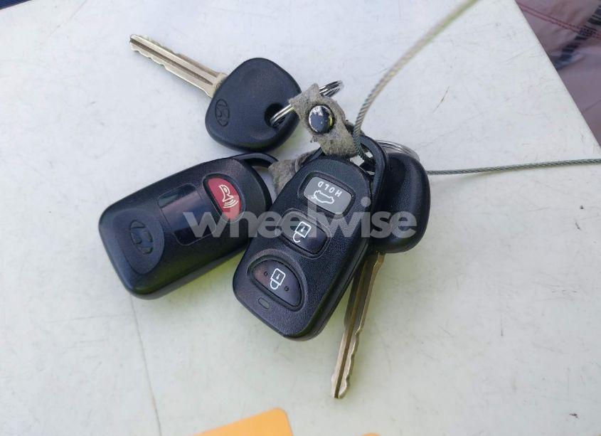 Photo 11 of 2017 Hyundai Elantra SE (VIN 5NPD84LF9HH160006)