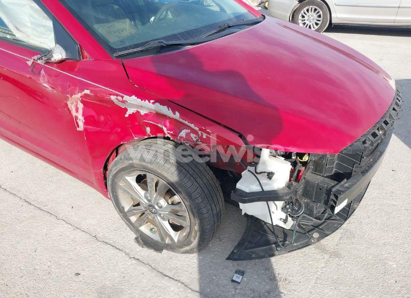 Photo 6 of 2017 Hyundai Elantra SE (VIN 5NPD84LF9HH160006)