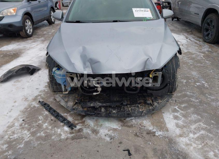 Photo 6 of 2017 Hyundai Elantra VALUE EDITION (VIN 5NPD84LF9HH161446)