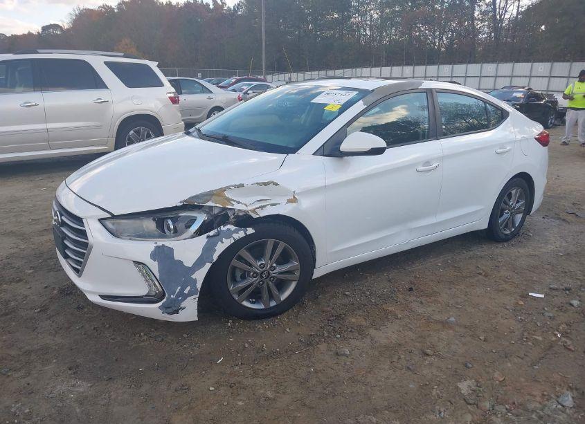 Photo 2 of 2017 Hyundai Elantra VALUE EDITION (VIN 5NPD84LF9HH168056)