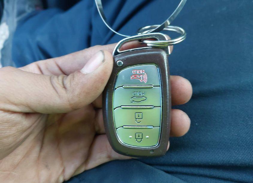 Photo 11 of 2017 Hyundai Elantra VALUE EDITION (VIN 5NPD84LF9HH169319)