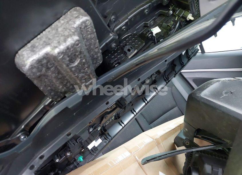 Photo 8 of 2017 Hyundai Elantra VALUE EDITION (VIN 5NPD84LF9HH176951)