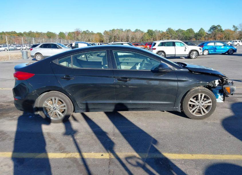 Photo 13 of 2018 Hyundai Elantra SEL (VIN 5NPD84LF9JH213566)