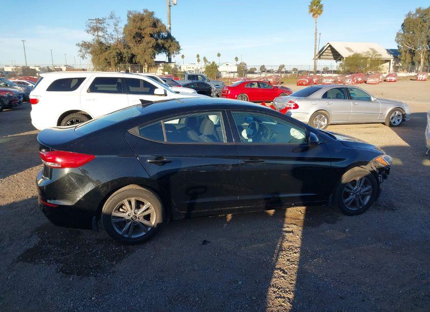 Photo 14 of 2018 Hyundai Elantra SEL (VIN 5NPD84LF9JH217536)