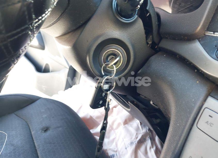 Photo 11 of 2018 Hyundai Elantra SEL (VIN 5NPD84LF9JH223966)