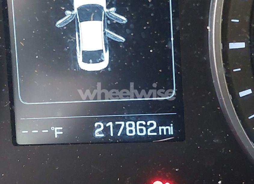 Photo 15 of 2018 Hyundai Elantra SEL (VIN 5NPD84LF9JH223966)