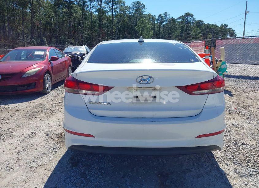Photo 16 of 2018 Hyundai Elantra SEL (VIN 5NPD84LF9JH223966)