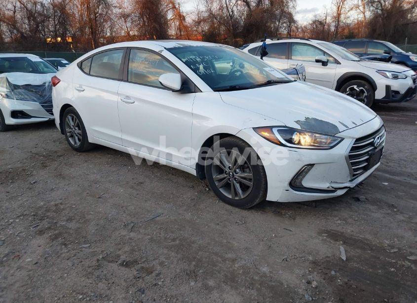 2018 Hyundai Elantra VALUE EDITION (VIN 5NPD84LF9JH231288) main photo