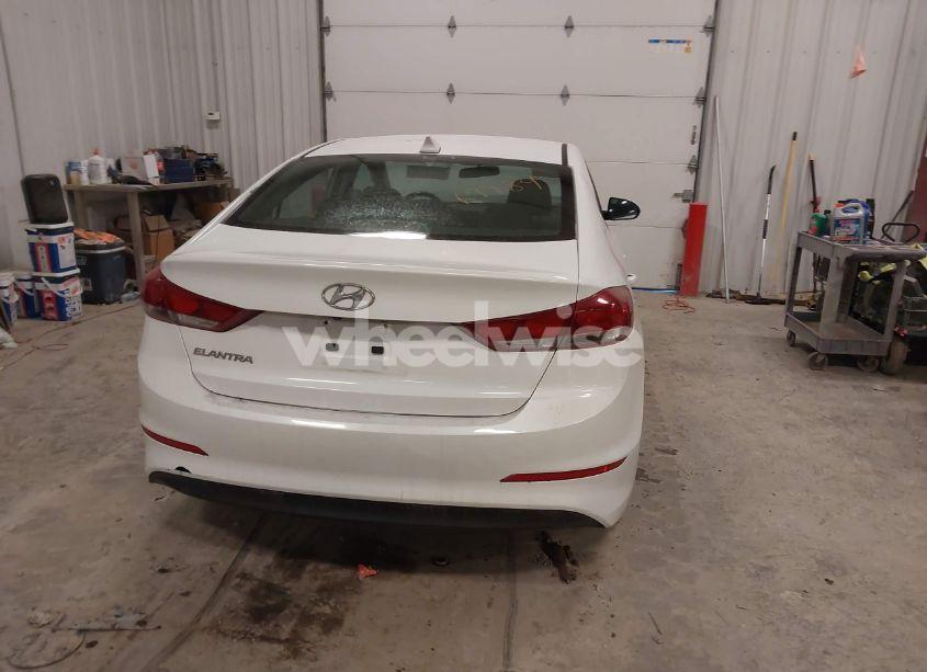 Photo 16 of 2018 Hyundai Elantra SEL (VIN 5NPD84LF9JH239519)