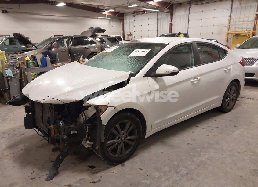 Photo 2 of 2018 Hyundai Elantra SEL (VIN 5NPD84LF9JH239519)