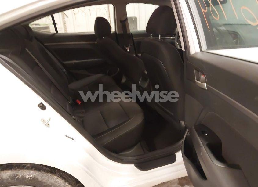 Photo 8 of 2018 Hyundai Elantra SEL (VIN 5NPD84LF9JH239519)