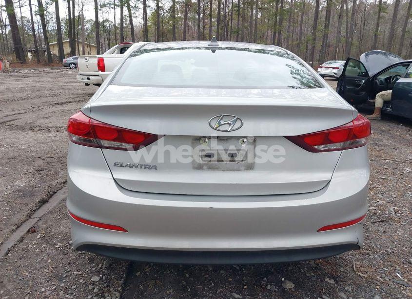 Photo 15 of 2018 Hyundai Elantra SEL (VIN 5NPD84LF9JH245479)