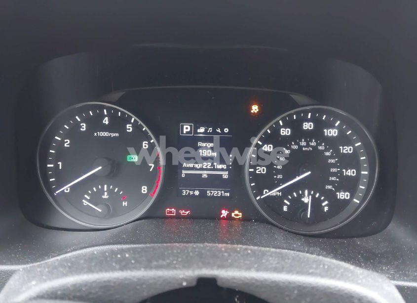 Photo 7 of 2018 Hyundai Elantra SEL (VIN 5NPD84LF9JH255624)