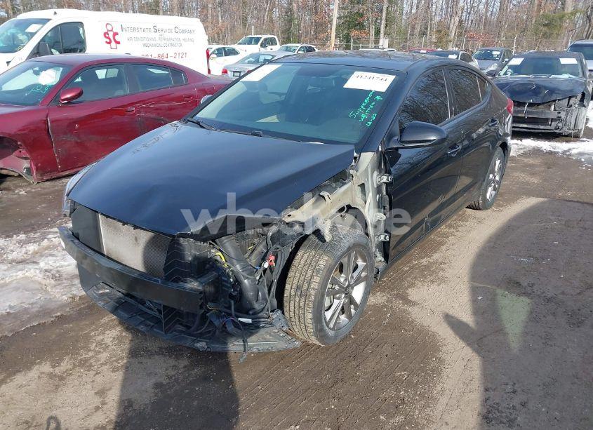 Photo 2 of 2018 Hyundai Elantra SEL (VIN 5NPD84LF9JH269460)