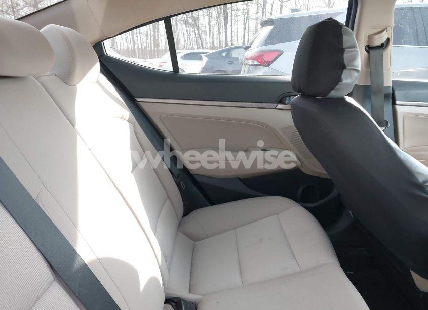 Photo 8 of 2018 Hyundai Elantra SEL (VIN 5NPD84LF9JH269460)