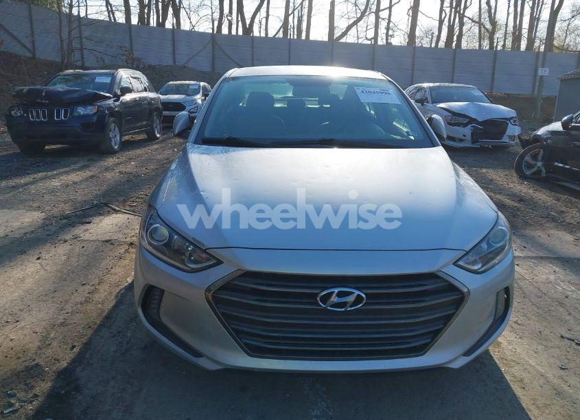 Photo 18 of 2018 Hyundai Elantra LIMITED (VIN 5NPD84LF9JH276604)
