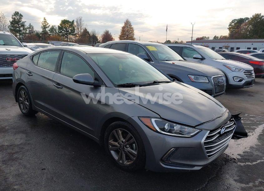 2018 Hyundai Elantra VALUE EDITION (VIN 5NPD84LF9JH294844) main photo