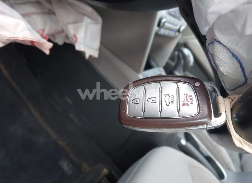 Photo 11 of 2018 Hyundai Elantra VALUE EDITION (VIN 5NPD84LF9JH294844)