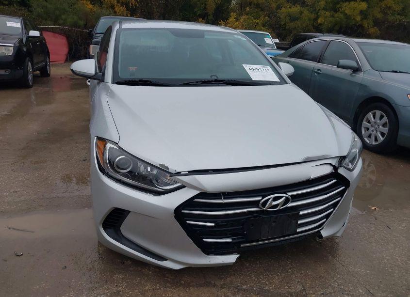 Photo 6 of 2018 Hyundai Elantra SEL (VIN 5NPD84LF9JH298652)