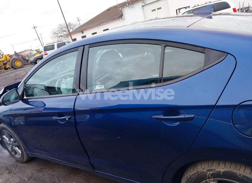 Photo 14 of 2018 Hyundai Elantra SEL (VIN 5NPD84LF9JH299963)