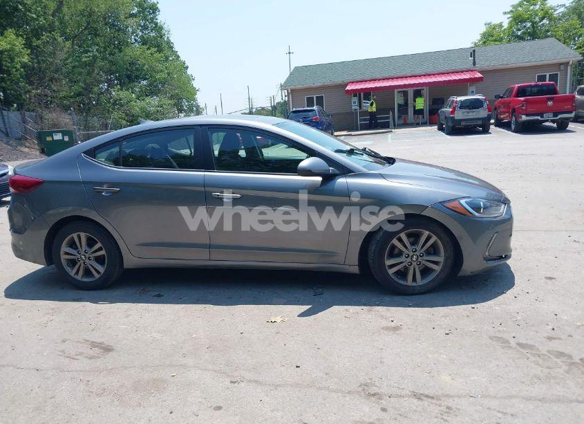 Photo 13 of 2018 Hyundai Elantra VALUE EDITION (VIN 5NPD84LF9JH300142)