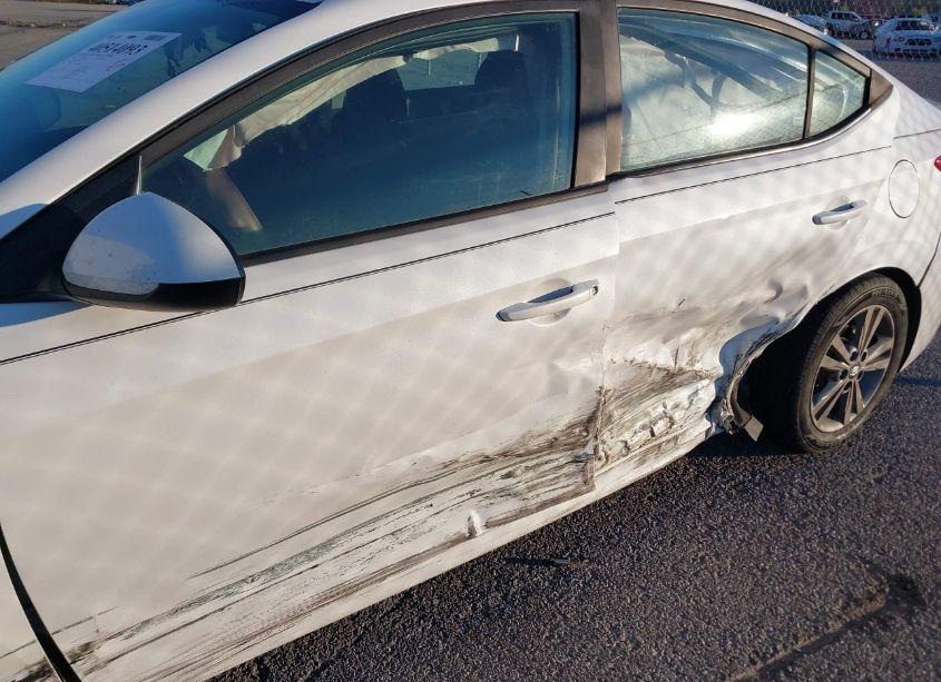 Photo 6 of 2018 Hyundai Elantra SEL (VIN 5NPD84LF9JH302988)