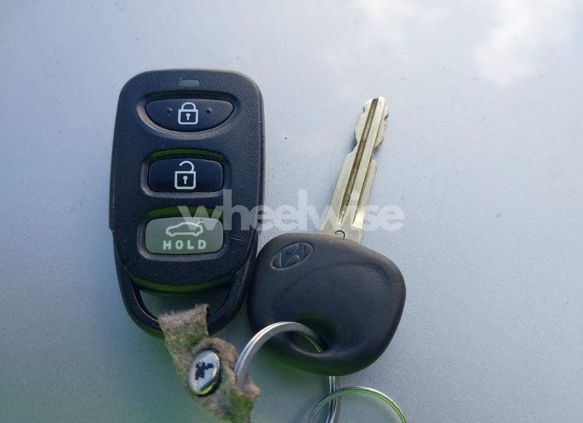 Photo 11 of 2018 Hyundai Elantra SEL (VIN 5NPD84LF9JH310265)