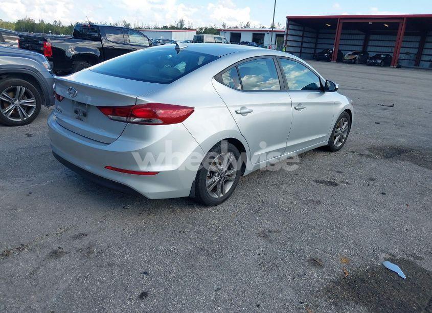 Photo 4 of 2018 Hyundai Elantra SEL (VIN 5NPD84LF9JH310265)