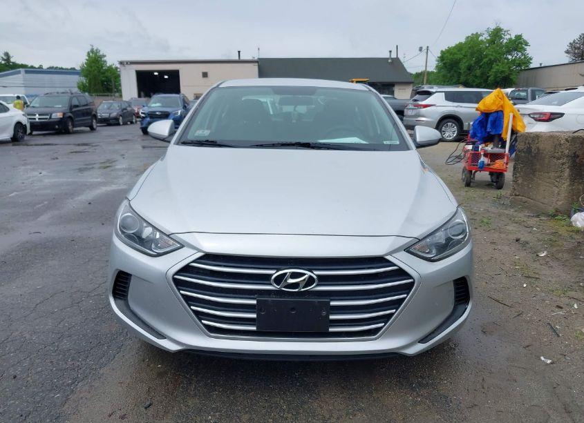 Photo 12 of 2018 Hyundai Elantra SEL (VIN 5NPD84LF9JH317054)