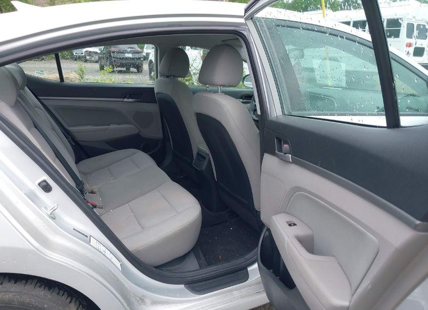 Photo 8 of 2018 Hyundai Elantra SEL (VIN 5NPD84LF9JH317054)