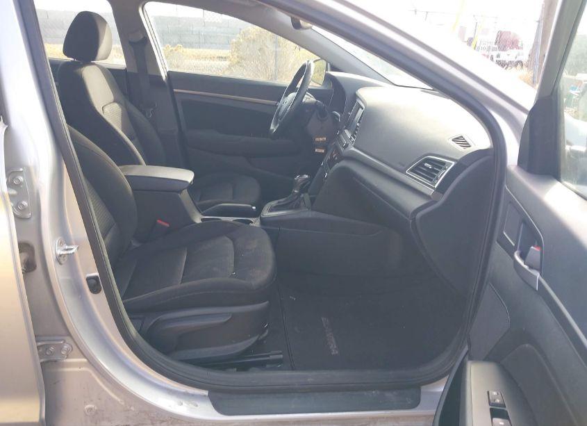 Photo 5 of 2018 Hyundai Elantra VALUE EDITION (VIN 5NPD84LF9JH318236)