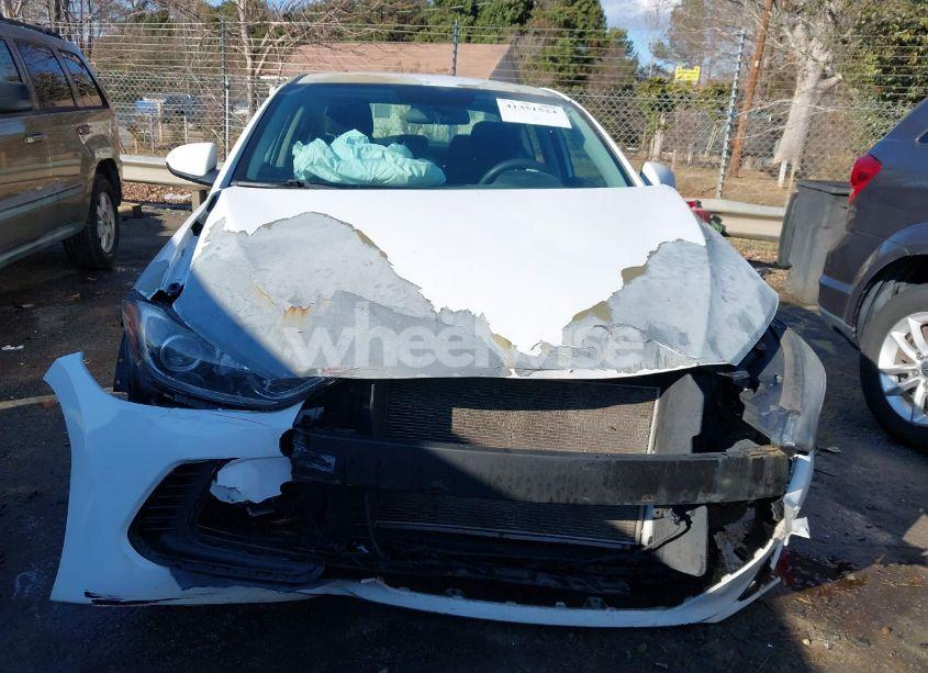 Photo 12 of 2018 Hyundai Elantra SEL (VIN 5NPD84LF9JH319533)