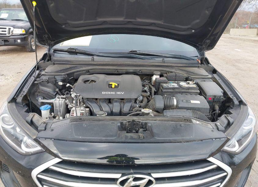 Photo 10 of 2018 Hyundai Elantra SEL (VIN 5NPD84LF9JH340575)