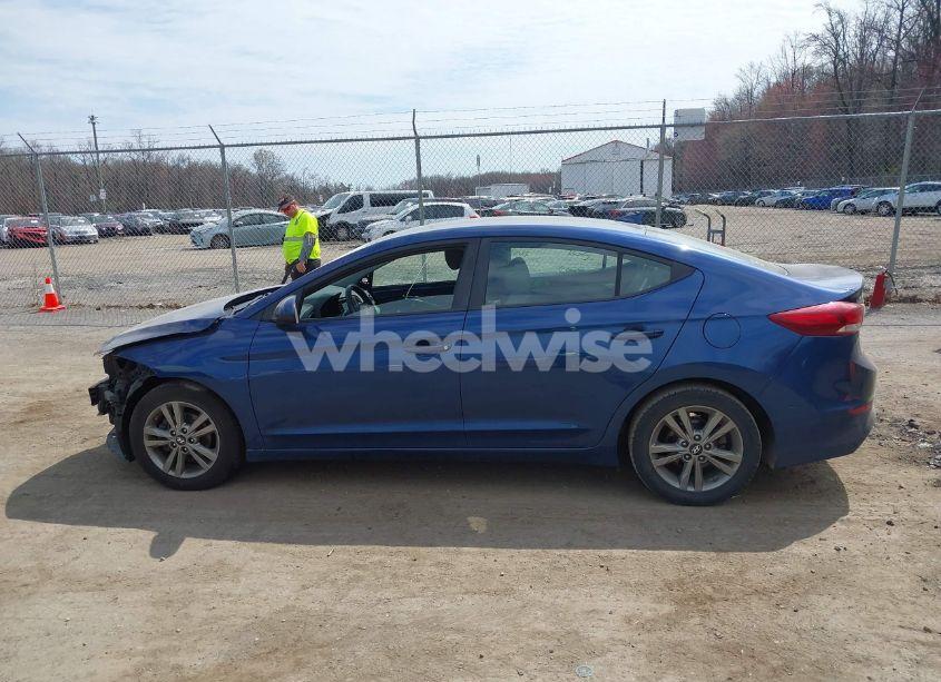 Photo 14 of 2018 Hyundai Elantra SEL (VIN 5NPD84LF9JH351186)
