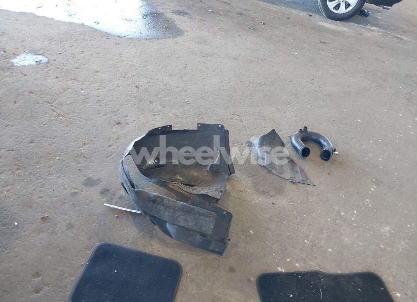 Photo 12 of 2018 Hyundai Elantra SEL (VIN 5NPD84LF9JH375553)