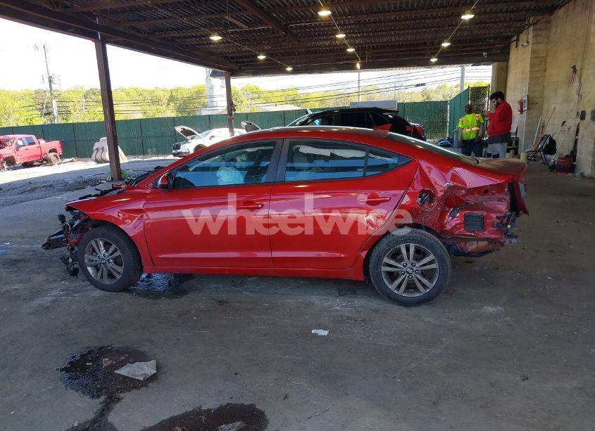 Photo 15 of 2018 Hyundai Elantra SEL (VIN 5NPD84LF9JH375553)