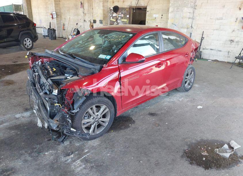 Photo 2 of 2018 Hyundai Elantra SEL (VIN 5NPD84LF9JH375553)