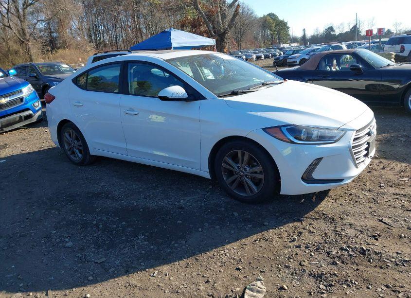 2018 Hyundai Elantra VALUE EDITION (VIN 5NPD84LF9JH384172) main photo