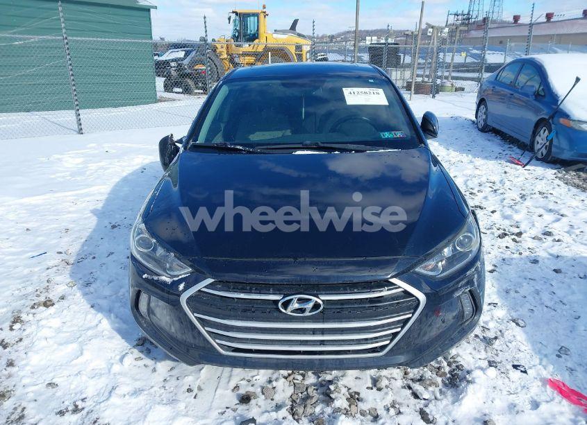 Photo 12 of 2018 Hyundai Elantra SEL/VALUE/LIMITED (VIN 5NPD84LF9JH389372)