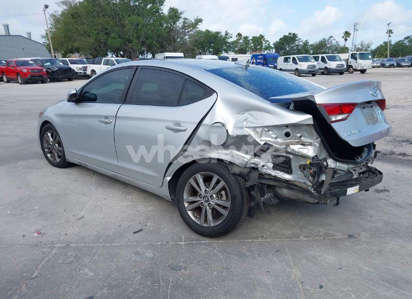 Photo 3 of 2018 Hyundai Elantra SEL (VIN 5NPD84LF9JH389453)