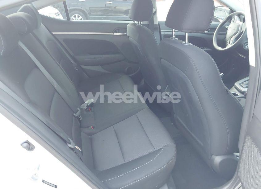 Photo 8 of 2018 Hyundai Elantra SEL (VIN 5NPD84LF9JH389453)