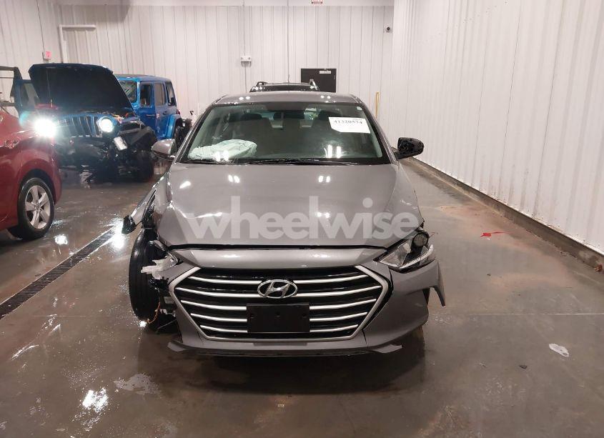 Photo 12 of 2018 Hyundai Elantra SEL (VIN 5NPD84LF9JH390344)