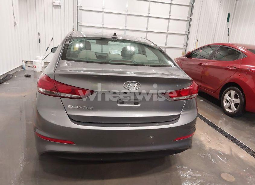Photo 16 of 2018 Hyundai Elantra SEL (VIN 5NPD84LF9JH390344)