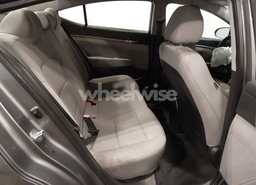 Photo 8 of 2018 Hyundai Elantra SEL (VIN 5NPD84LF9JH390344)