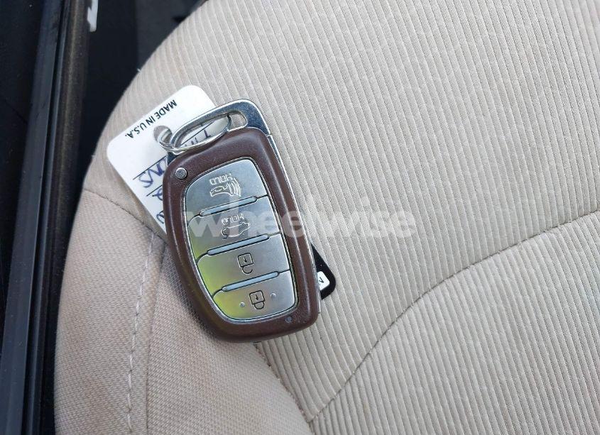 Photo 11 of 2018 Hyundai Elantra VALUE EDITION (VIN 5NPD84LF9JH392062)