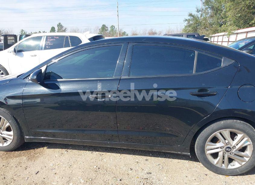 Photo 14 of 2019 Hyundai Elantra SEL (VIN 5NPD84LF9KH421884)