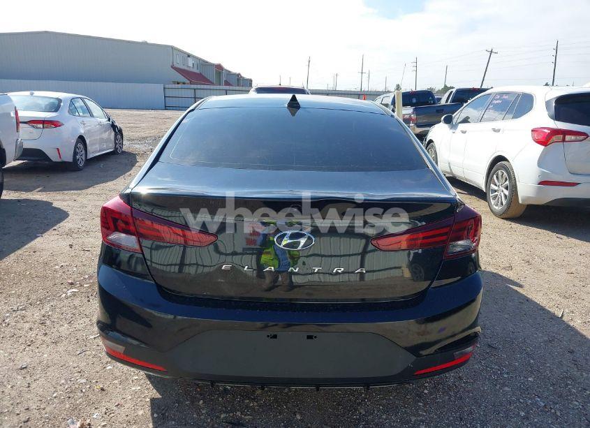 Photo 16 of 2019 Hyundai Elantra SEL (VIN 5NPD84LF9KH421884)