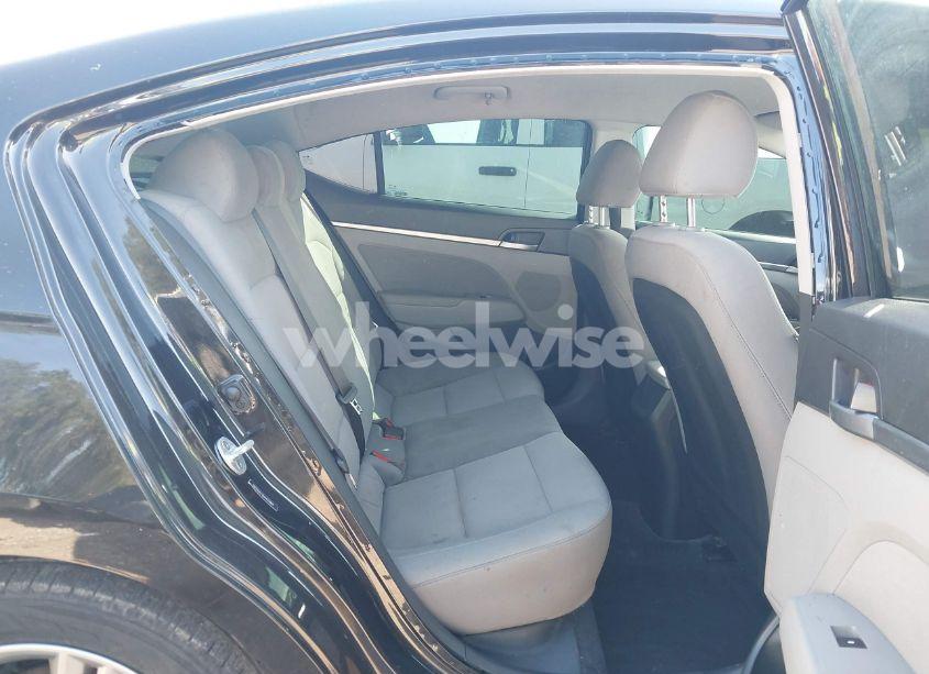 Photo 8 of 2019 Hyundai Elantra SEL (VIN 5NPD84LF9KH421884)