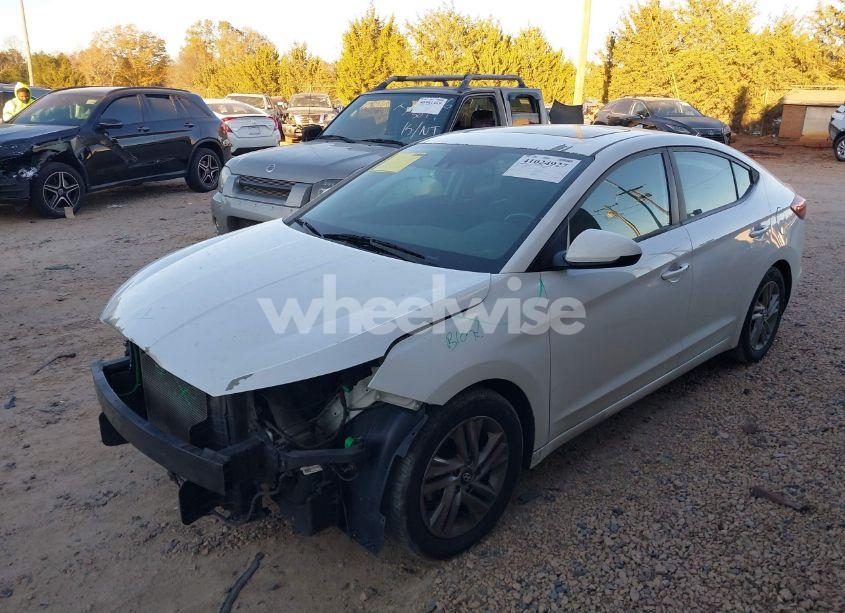 Photo 2 of 2019 Hyundai Elantra VALUE EDITION (VIN 5NPD84LF9KH422131)