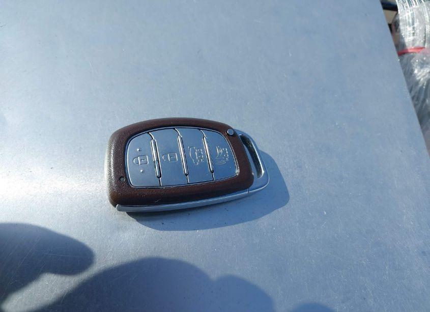 Photo 11 of 2019 Hyundai Elantra LIMITED (VIN 5NPD84LF9KH432013)